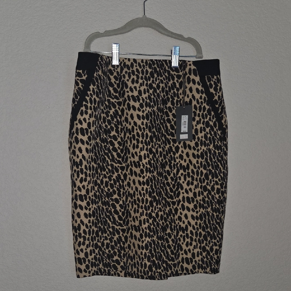 Outback Red Black and Tan Pencil Skirt